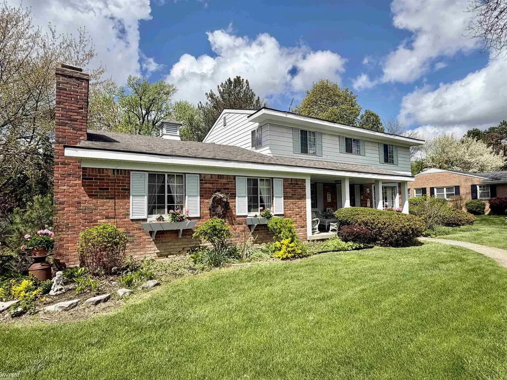 1269 Briarcliffe Drive Flint Charter Township MI 48532