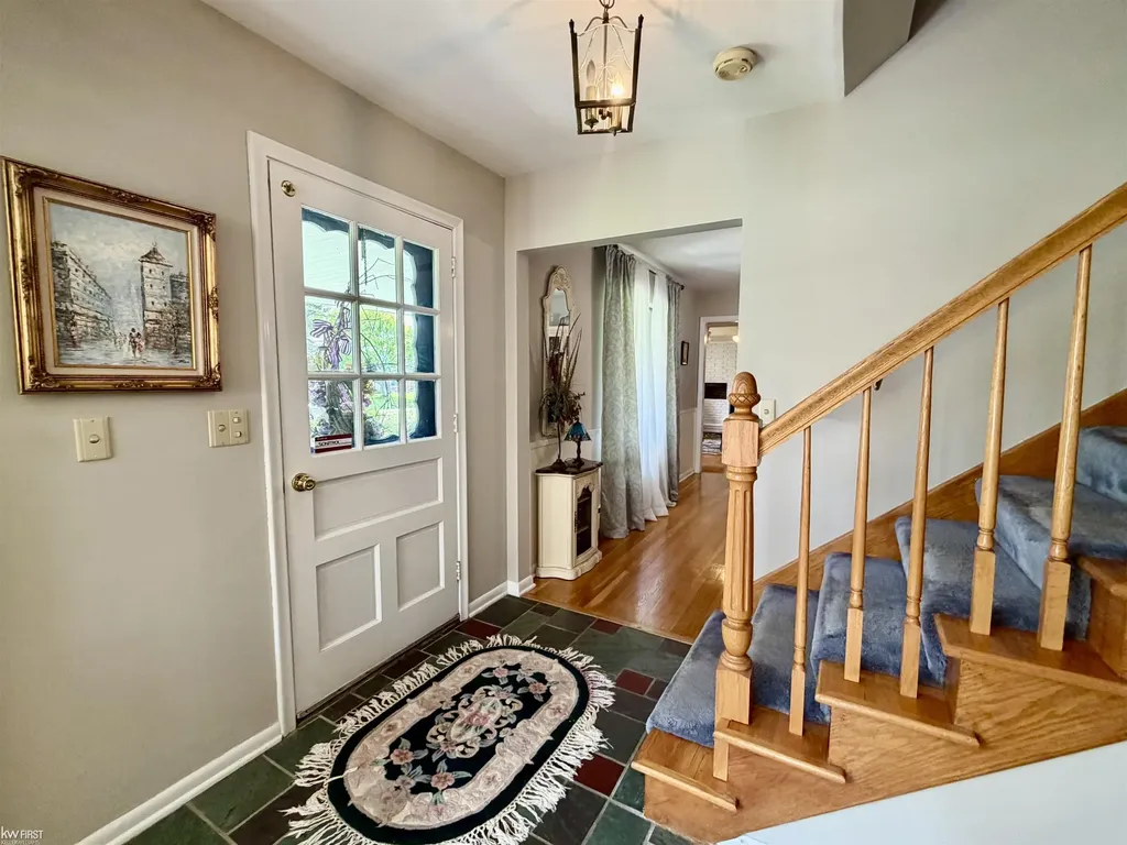 1269 Briarcliffe Drive Flint Charter Township MI 48532