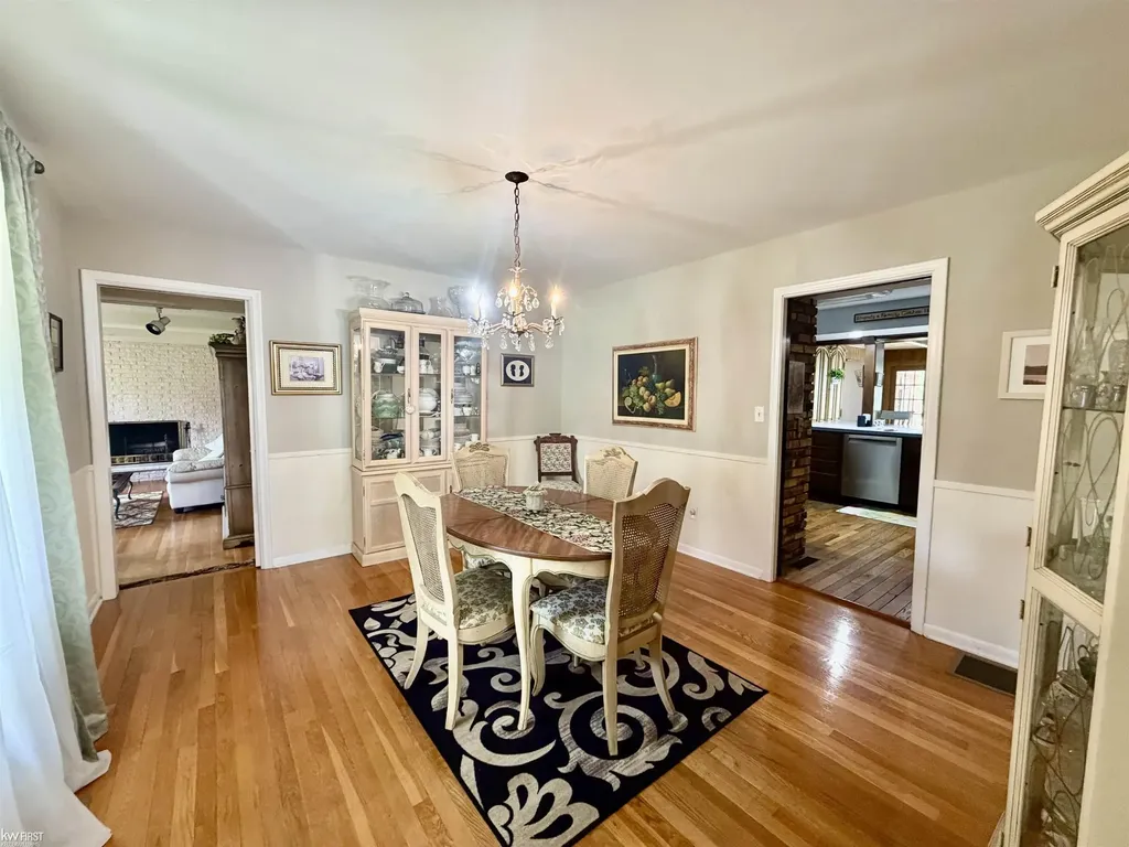 1269 Briarcliffe Drive Flint Charter Township MI 48532