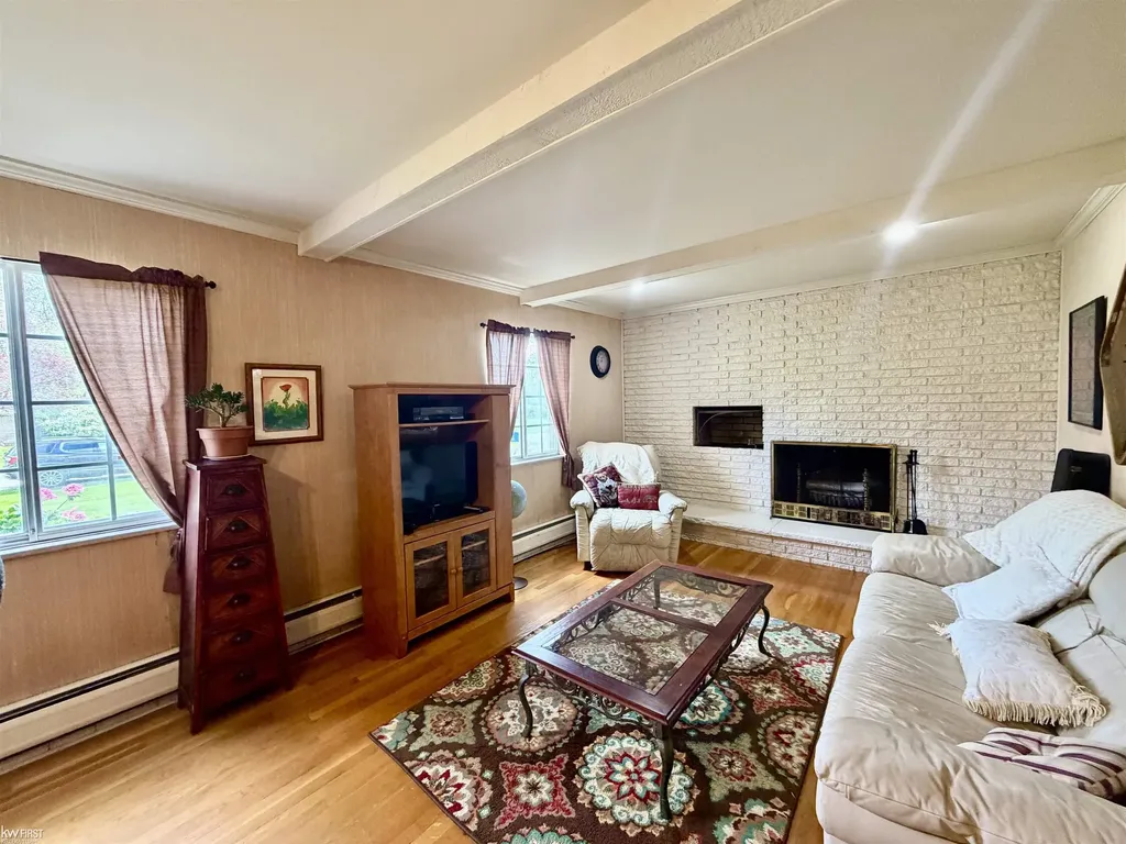 1269 Briarcliffe Drive Flint Charter Township MI 48532