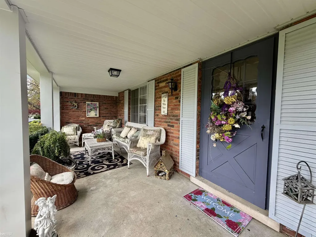 1269 Briarcliffe Drive Flint Charter Township MI 48532