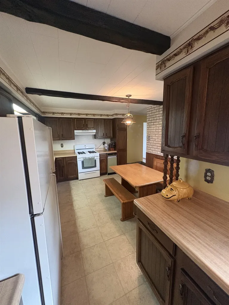 1891 W Moore Road Spaulding Township MI 48601