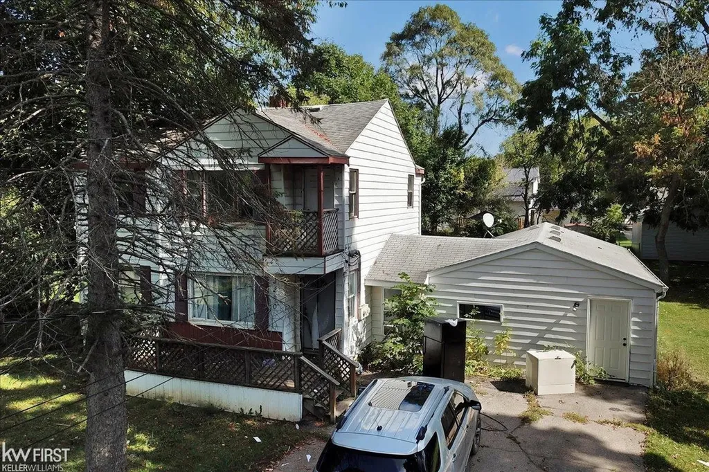 3200 N Averill Avenue Genesee Charter Township MI 48506