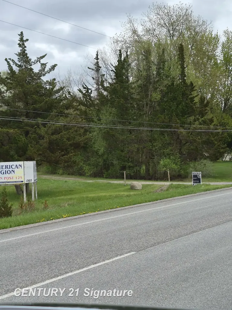 13615 Dixie Highway Birch Run Township MI 48415