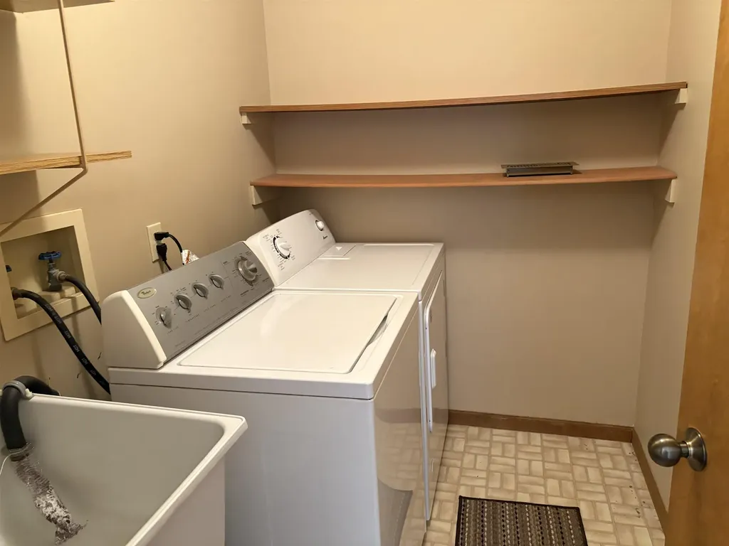 8568 Tim Tam Trail Circle Flushing Charter Township MI 48433