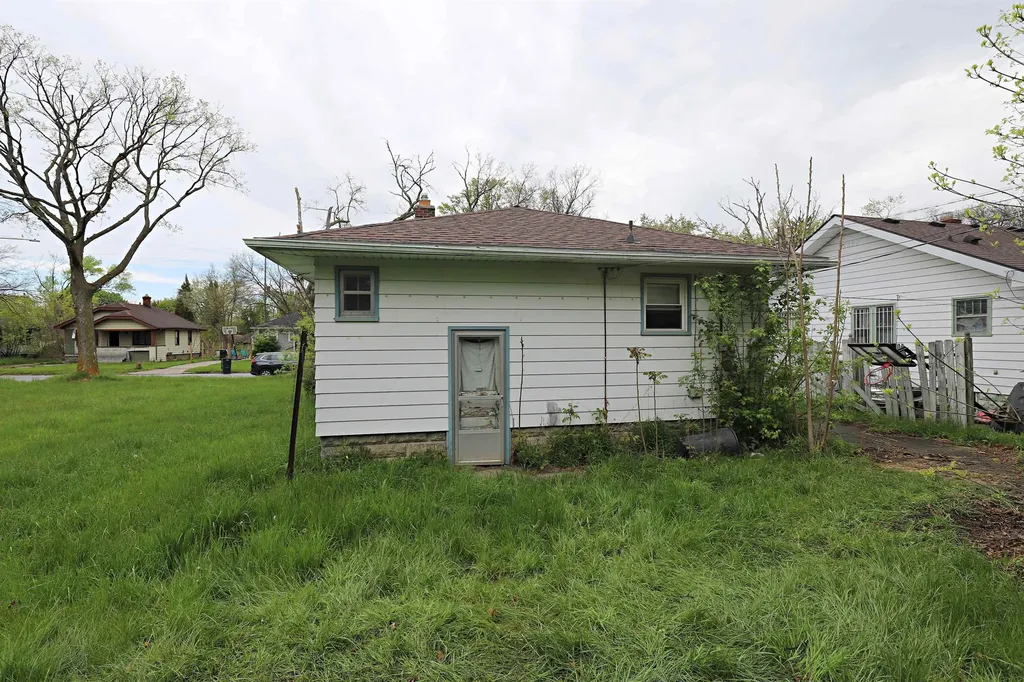 1717 Stevenson Street Flint City MI 48504