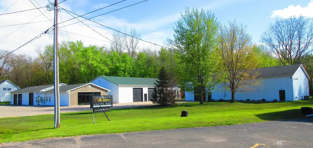 14130 N Saginaw Road Vienna Charter Township MI 48420