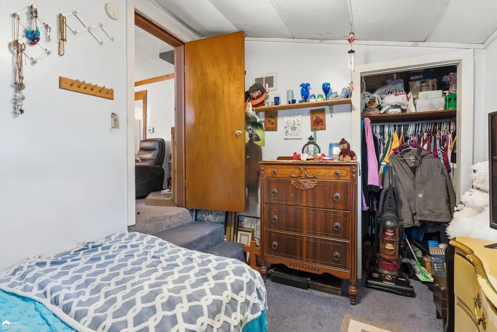 3167 W Dartmouth Street Flint Charter Township MI 48504