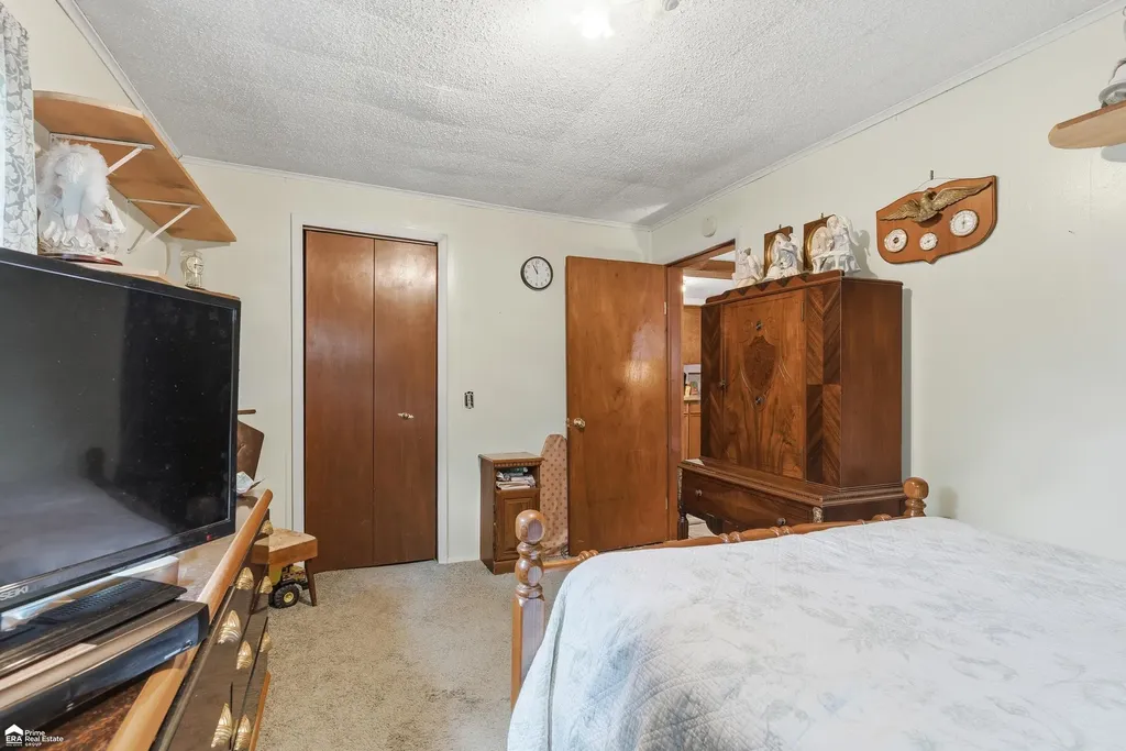 3167 W Dartmouth Street Flint Charter Township MI 48504