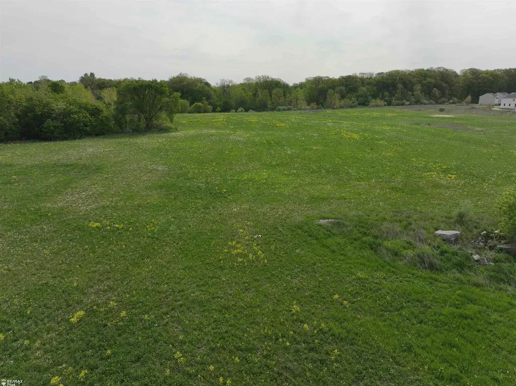 Woodbridge Park Avenue Mayfield Township MI 48446