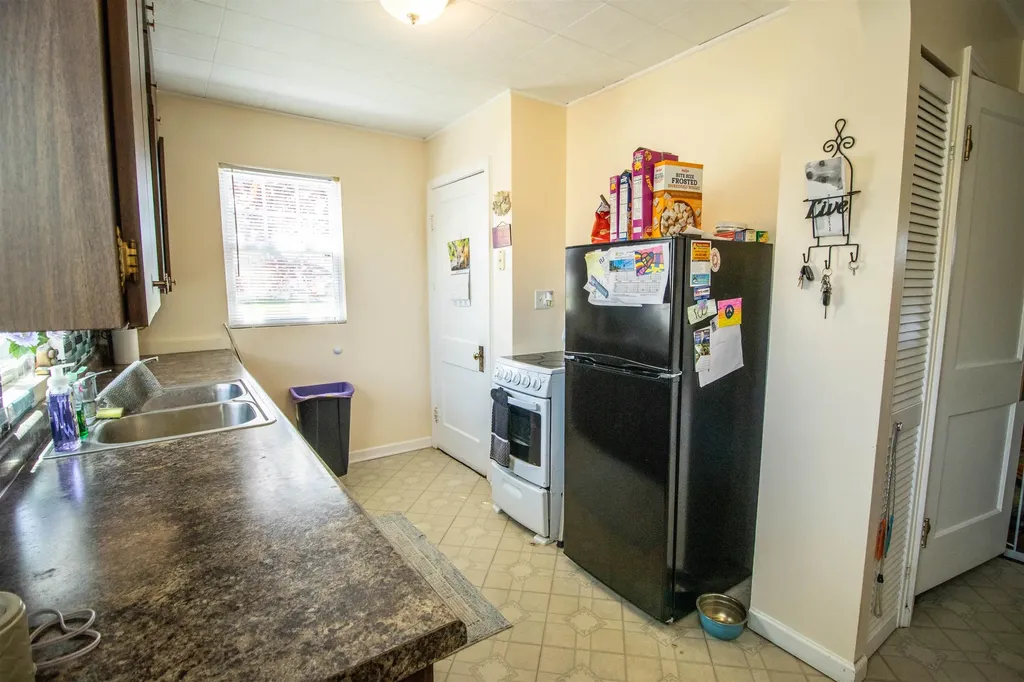 10256 N Saginaw Road Vienna Charter Township MI 48420