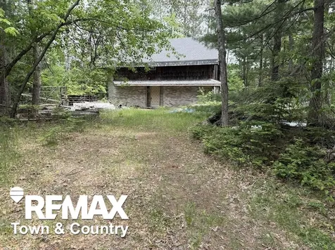 6450 Otter Trail Moffatt Township MI 48610