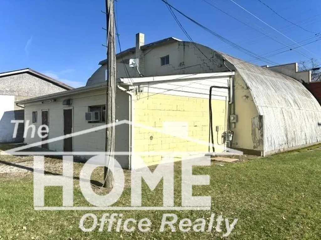 120 Warren Street Bancroft Village MI 48414