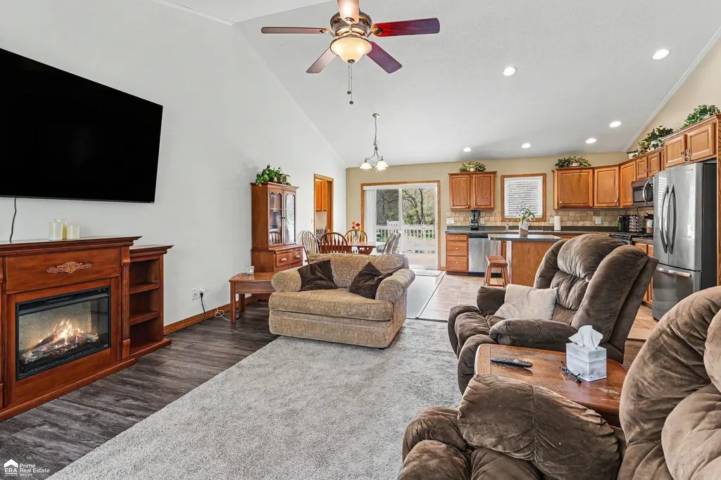 510 E Main Street Plainfield Township MI 48739