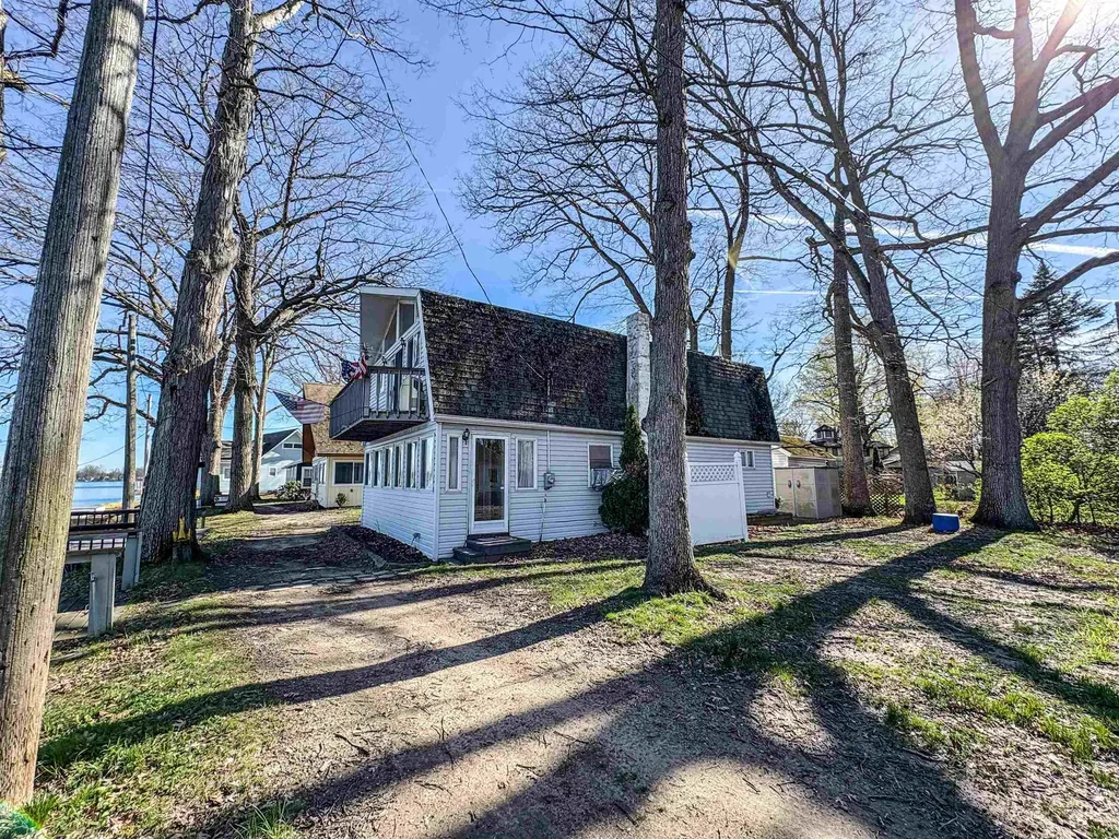 13014 Fenton Street Fenton Charter Township MI 48430