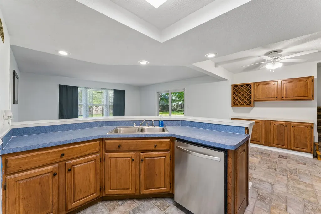 6058 Meadowwood Lane Grand Blanc Charter Township MI 48439