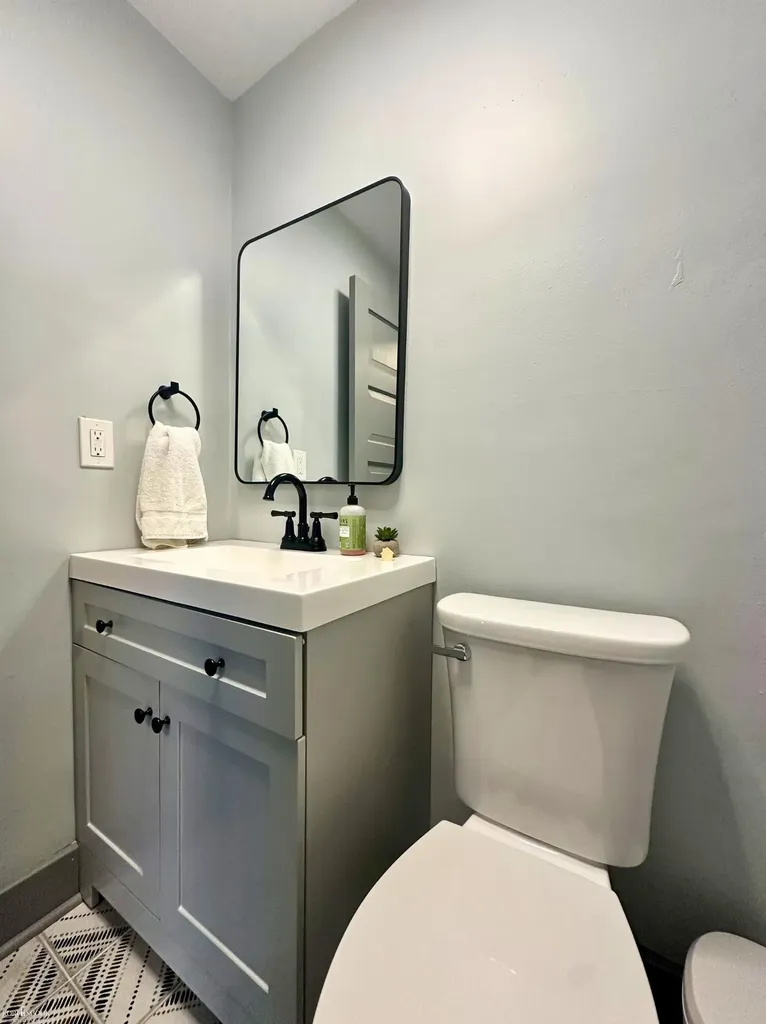 216 W Exchange Street Owosso City MI 48867
