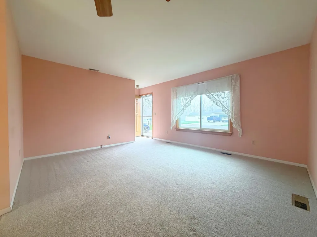 1920 Circle Drive Fairgrove Village MI 48733