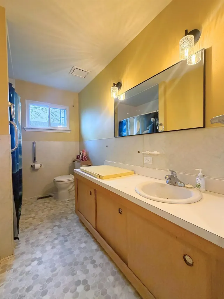 1920 Circle Drive Fairgrove Village MI 48733