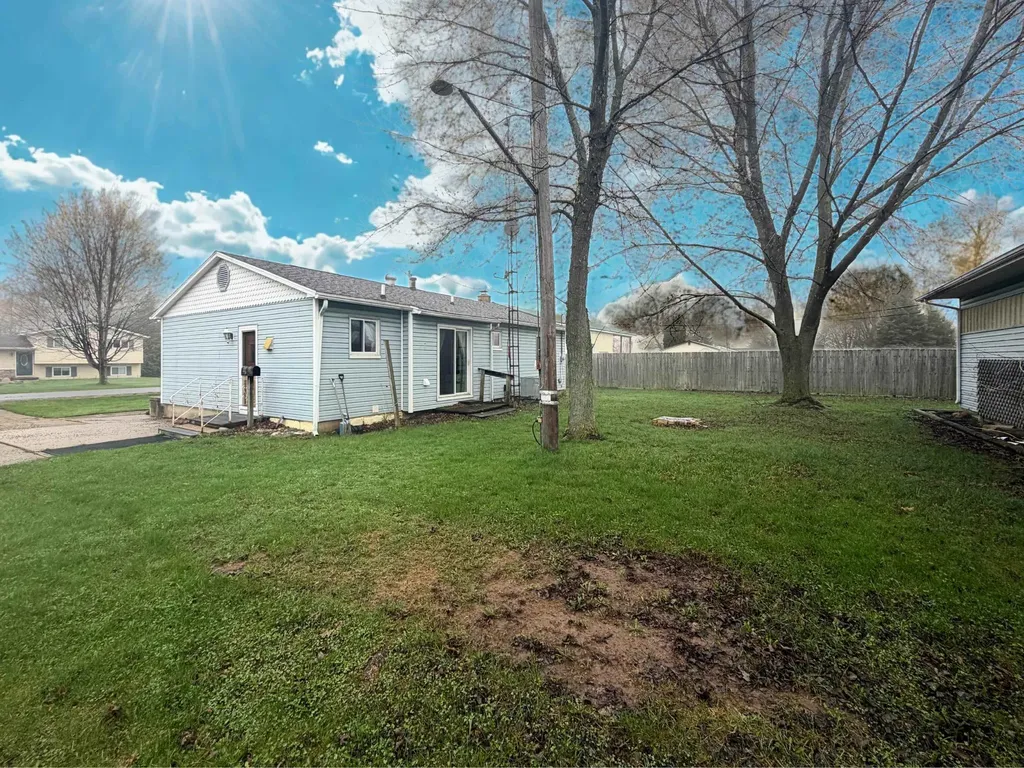 1920 Circle Drive Fairgrove Village MI 48733