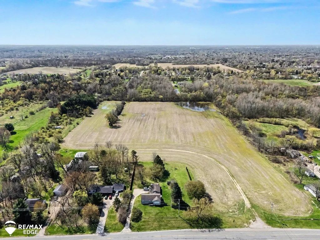 5262 E Coldwater Road Genesee Charter Township MI 48506