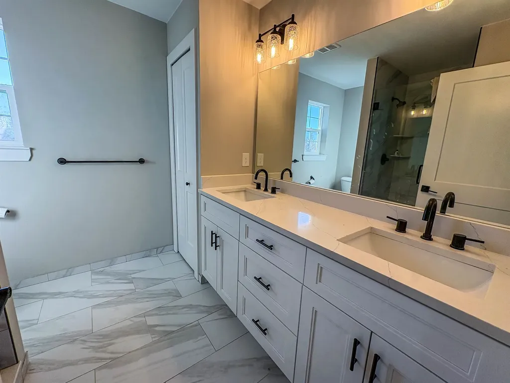2465 Mcclellan Boulevard Davison Township MI 48423