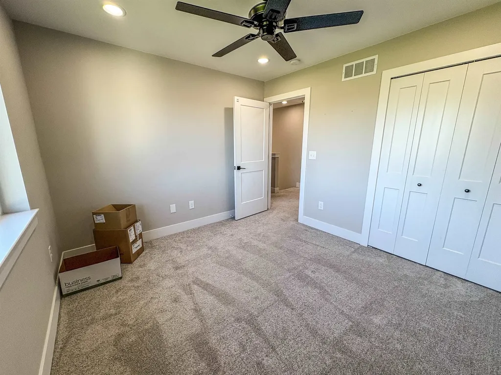 2465 Mcclellan Boulevard Davison Township MI 48423