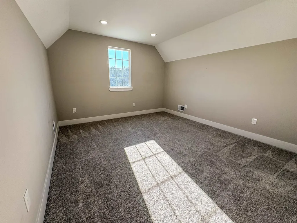 2465 Mcclellan Boulevard Davison Township MI 48423
