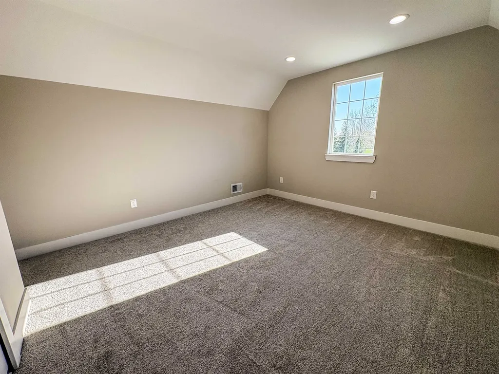 2465 Mcclellan Boulevard Davison Township MI 48423