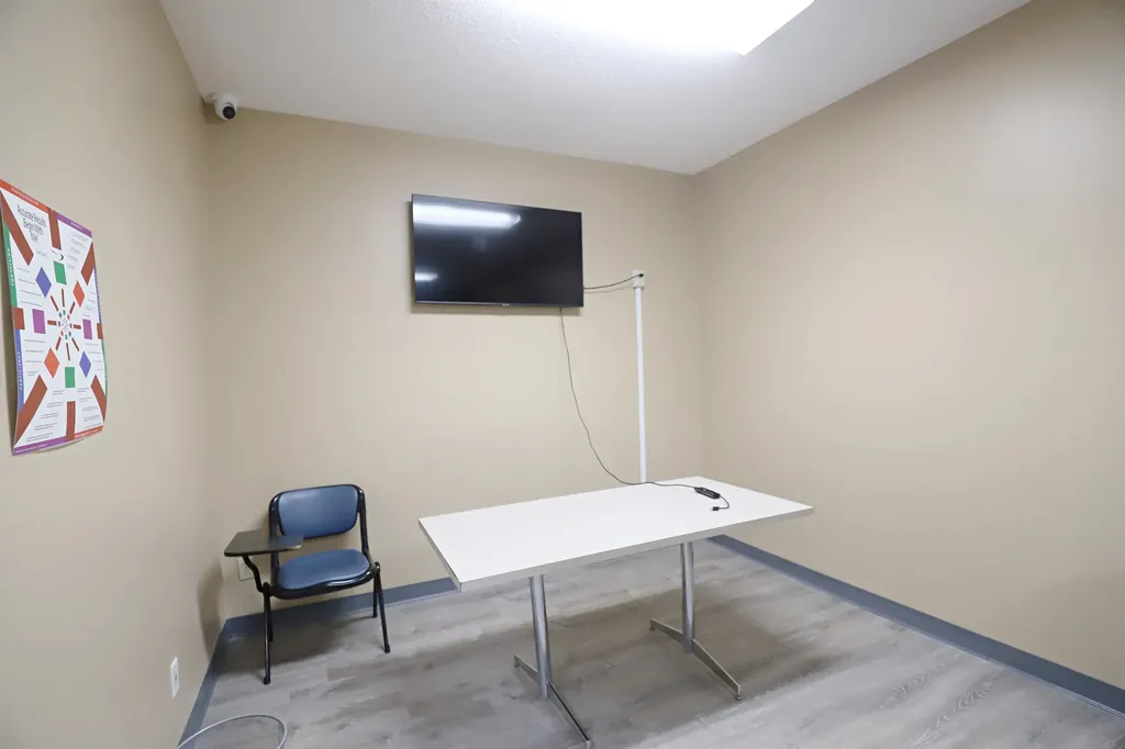 2255 S Linden Road Flint Charter Township MI 48532