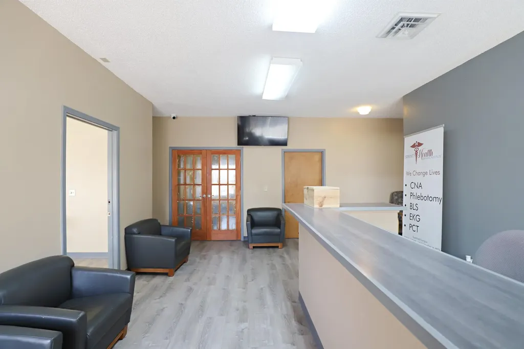 2255 S Linden Road Flint Charter Township MI 48532