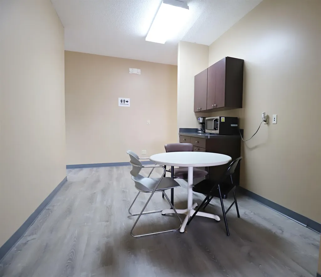 2255 S Linden Road Flint Charter Township MI 48532