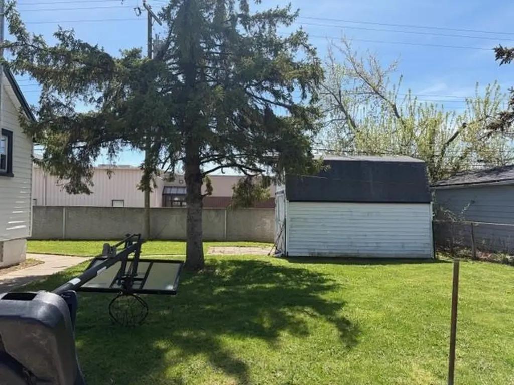 21186 Woodward Street Clinton Charter Township MI 48035