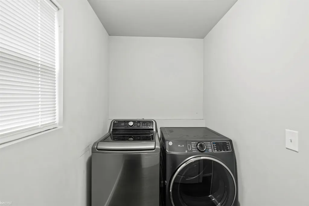 3005 Oxford Lane Flushing Charter Township MI 48433