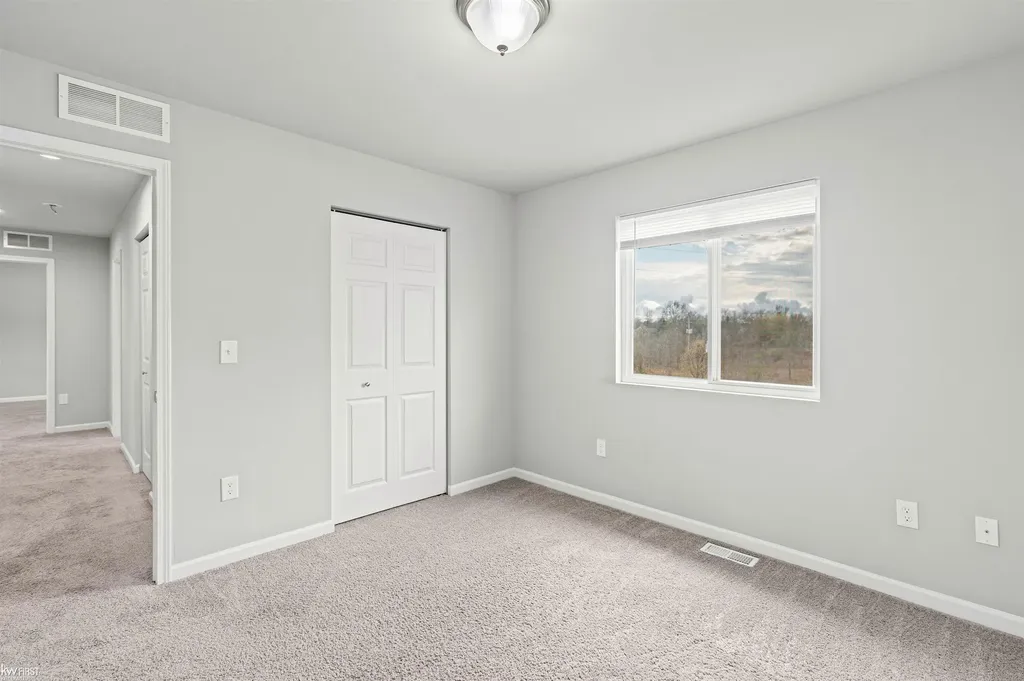 3005 Oxford Lane Flushing Charter Township MI 48433
