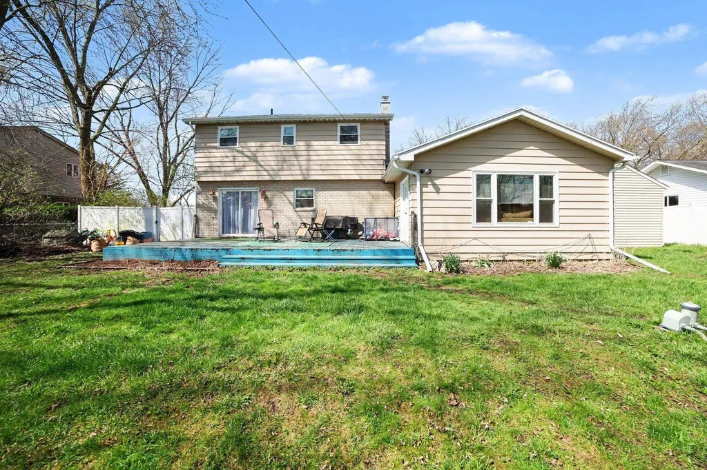 2740 Wexford Drive Saginaw Charter Township MI 48603