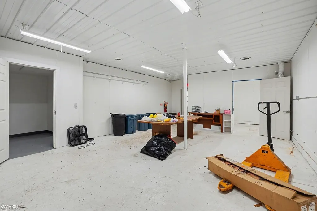 407 West Center Street Omer City MI 48749
