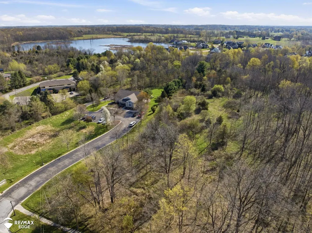 7499 S State Road Goodrich Village MI 48438