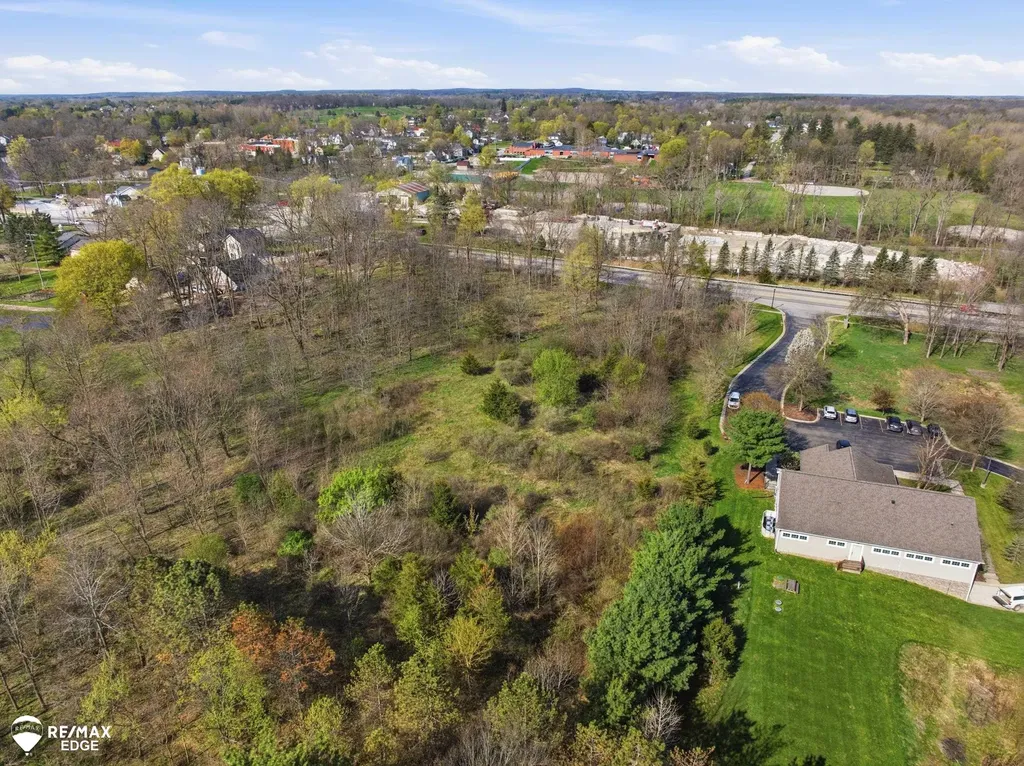7499 S State Road Goodrich Village MI 48438