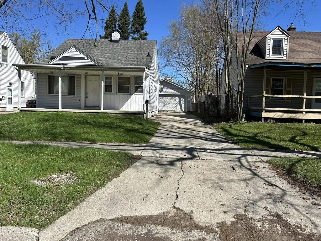 644 Crawford Street Flint City MI 48507
