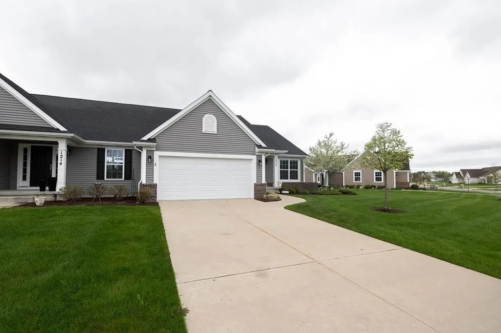 1212 Wineleaf Lane Dewitt City MI 48820