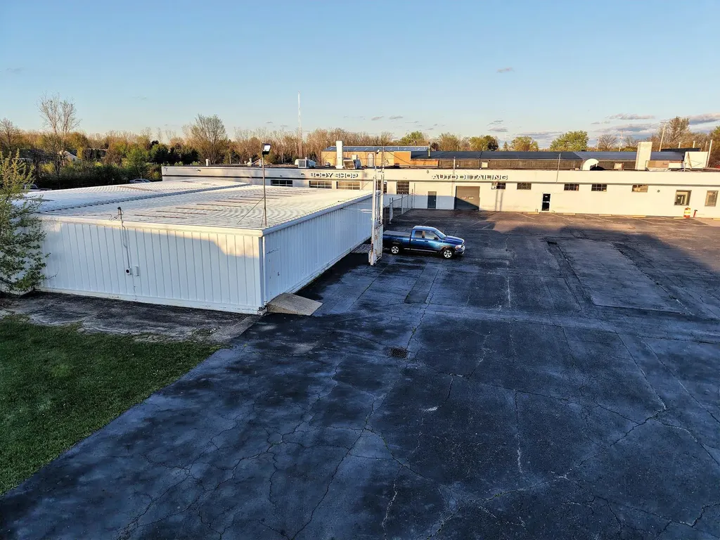 1415 E Pierson Road Flushing City MI 48433