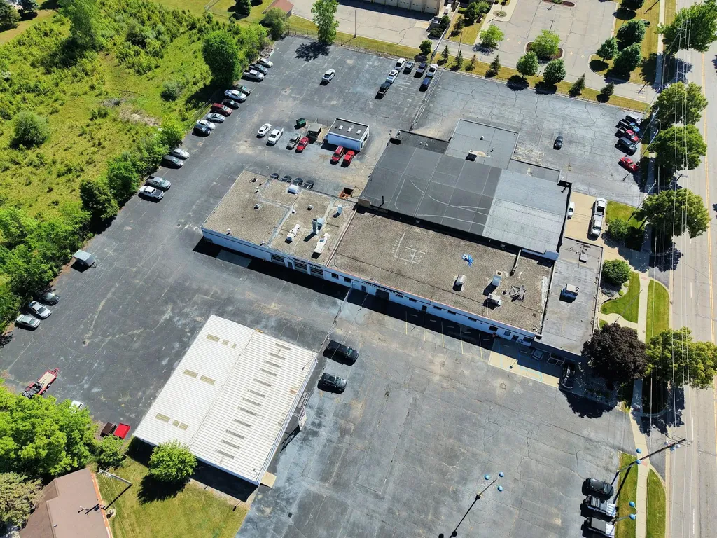 1415 E Pierson Road Flushing City MI 48433