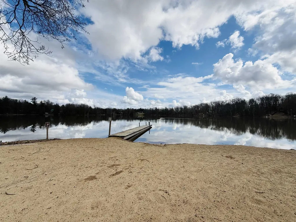 Wildwood Drive Grout Township MI 48624