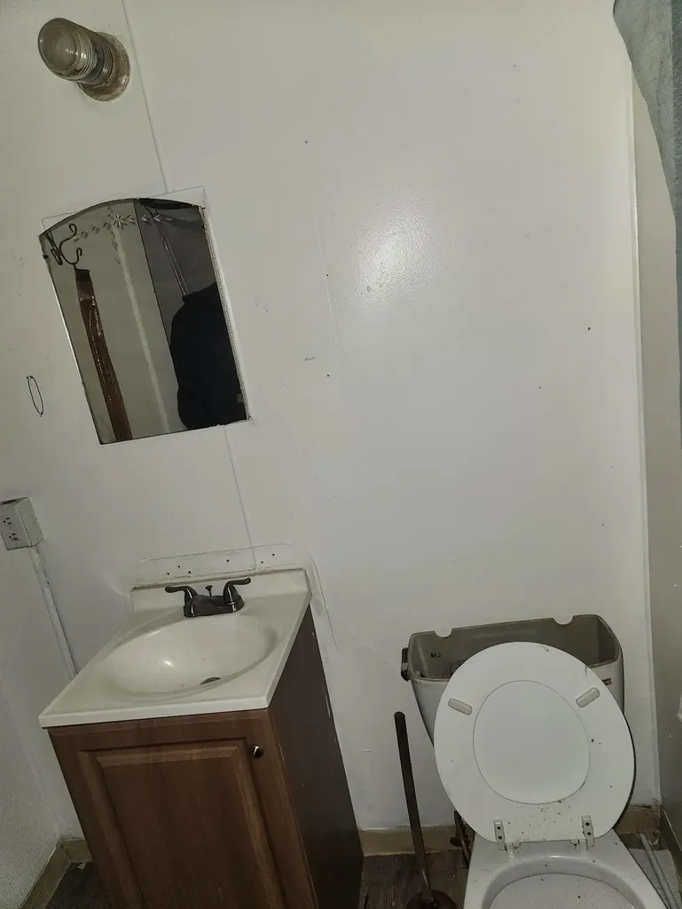 2601 Dakota Avenue Flint City MI 48506