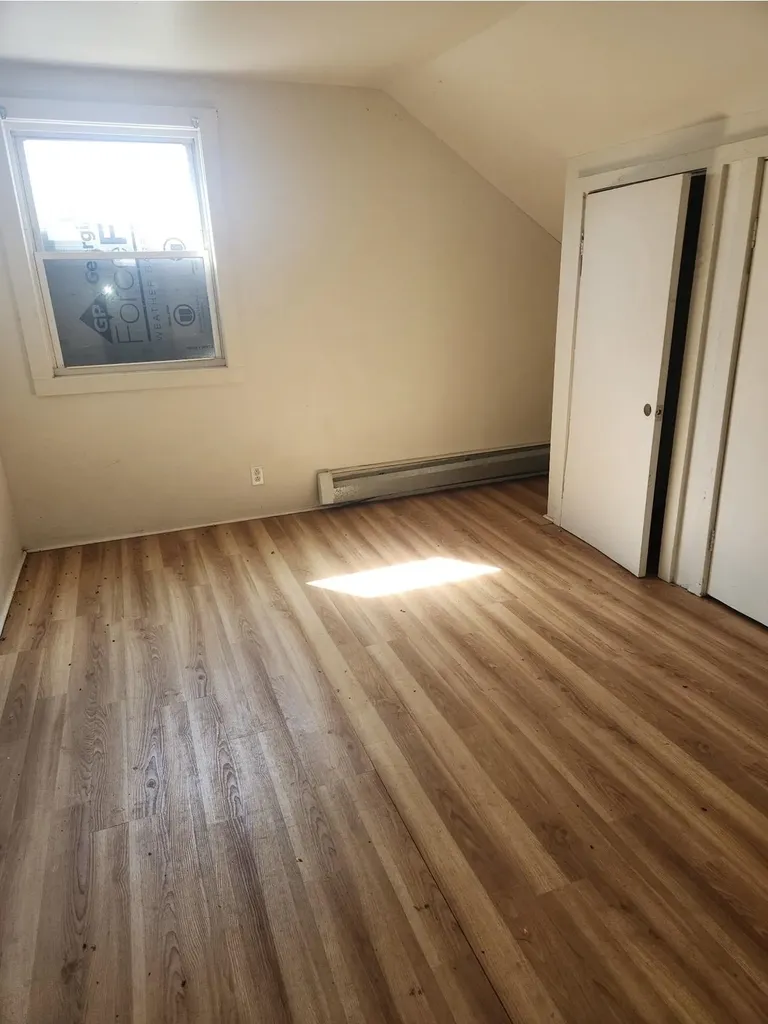 2601 Dakota Avenue Flint City MI 48506