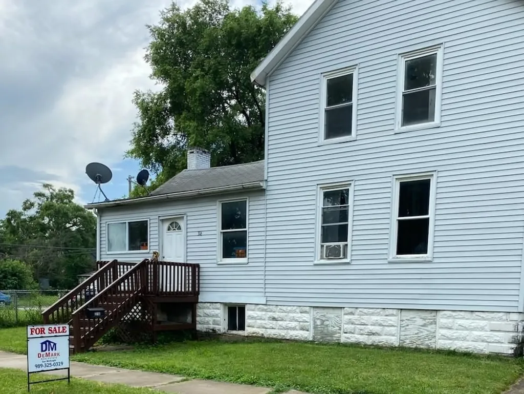 316 Howard Street Bay City City MI 48708