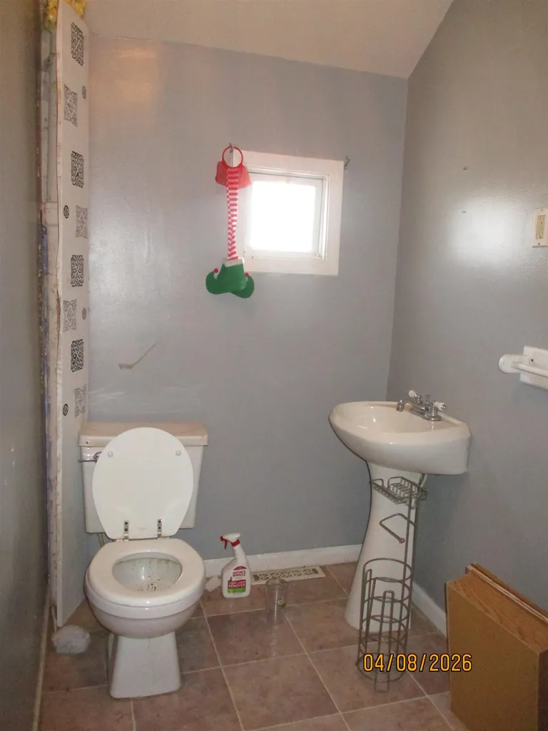 316 Howard Street Bay City City MI 48708