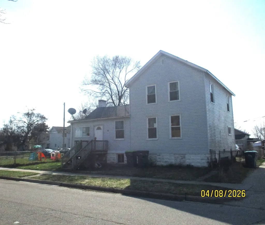 316 Howard Street Bay City City MI 48708