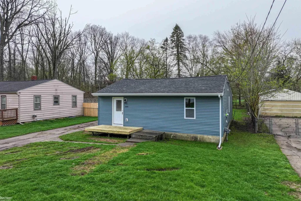 3145 Gracelawn Avenue Mt. Morris Township MI 48504